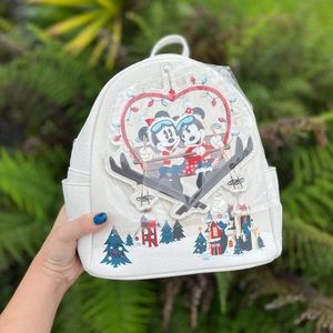NWT Disney Loungefly Mickey & Minnie Mouse Holiday Backpack